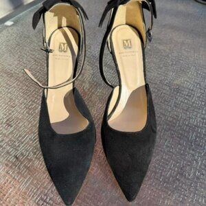 NWOB BRUNO MAGLI Black Pump Bow Black Suede Women’s Size 40 / 9.5, Made in Italy